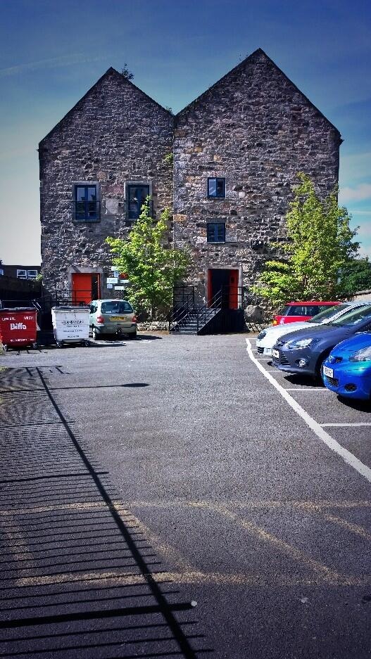 Smart phone photography training buildings